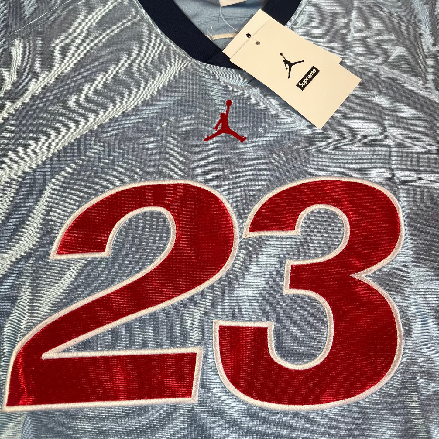 Remera Supreme Jordan Celeste L