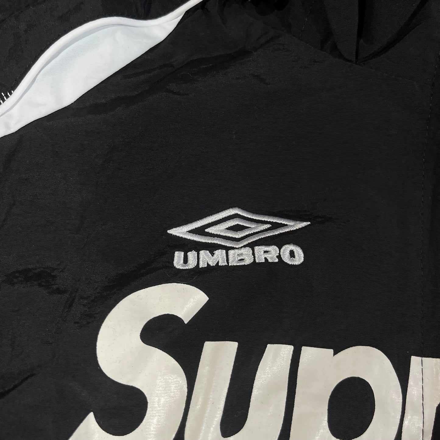 Conjunto Supreme X Umbro Negro XL