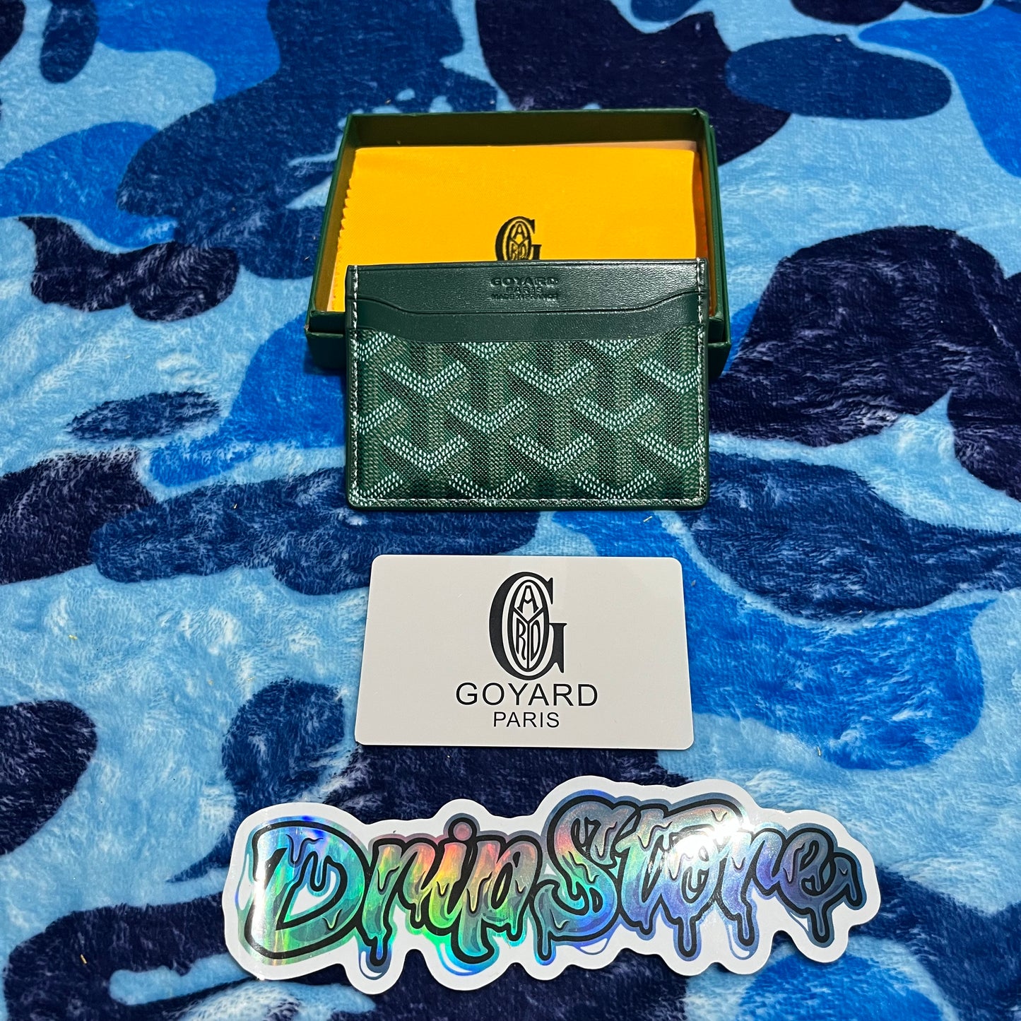 Tarjetero Goyard