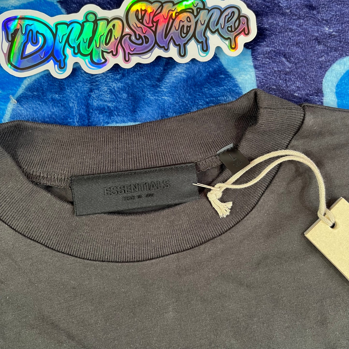 Remera FOG Essentials Arch Logo Negra L