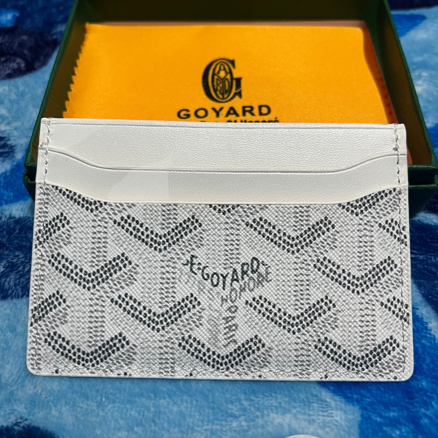 Tarjetero Goyard