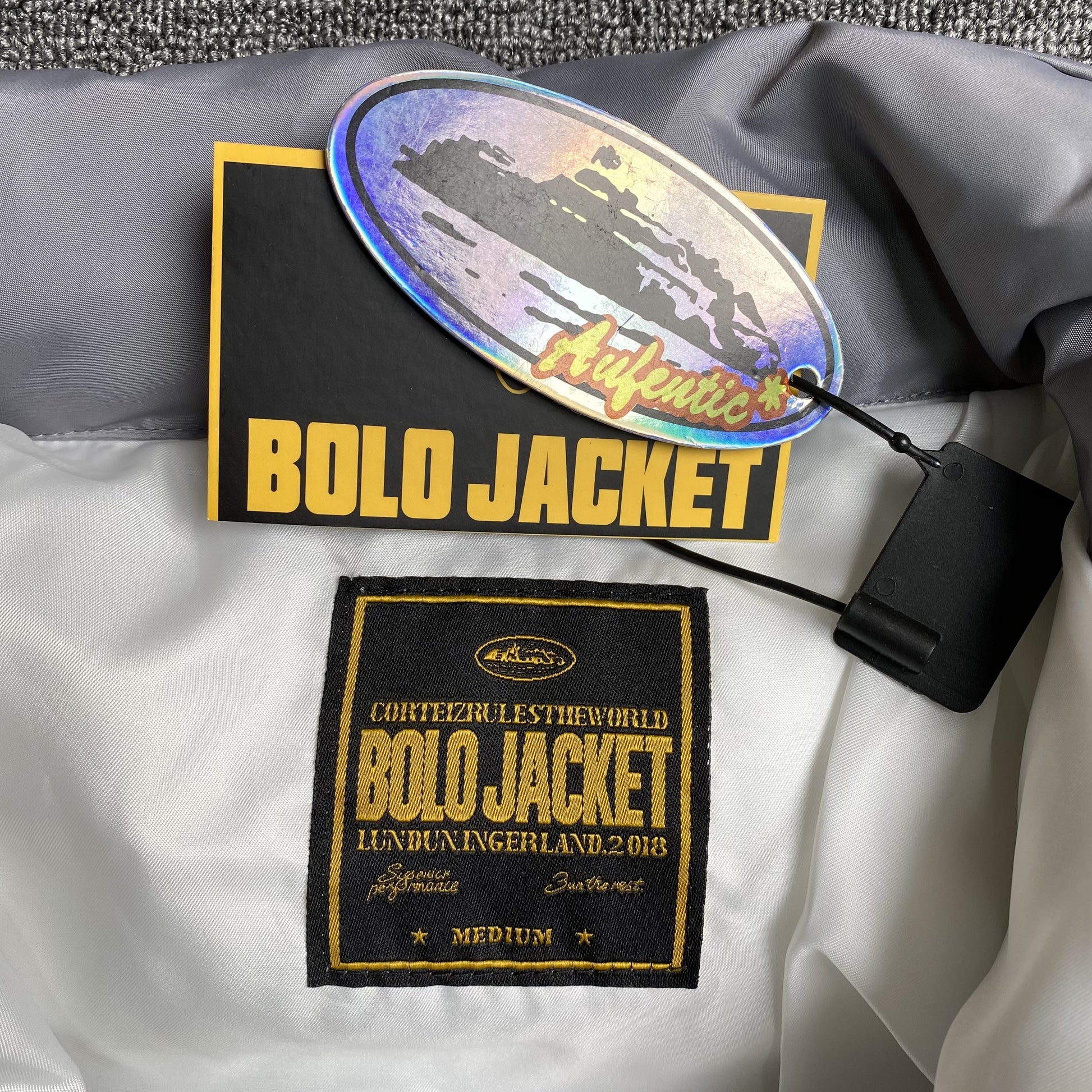 Corteiz-Bolo-Jacket-Grey-6-Drip Store Argentina