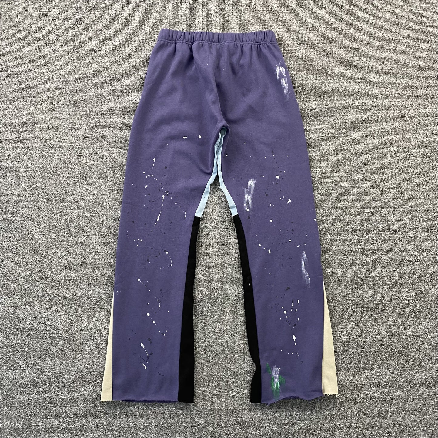 Gallery-Dept-Flared-Sweatpants-Black-2-Drip Store Argentina