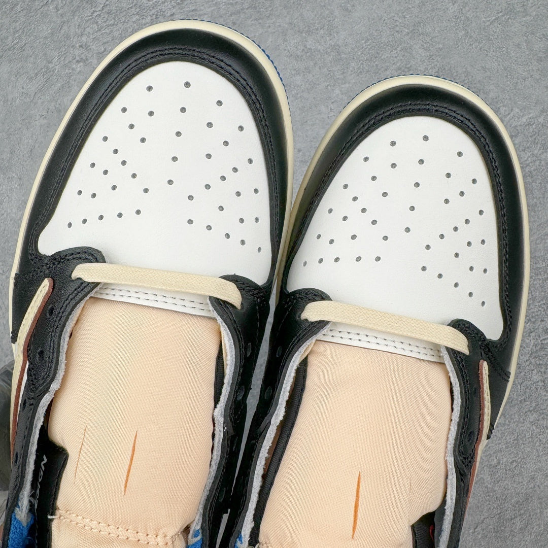 AIR JORDAN 1 LOW "FRAGMENT X TRAVIS SCOTT"