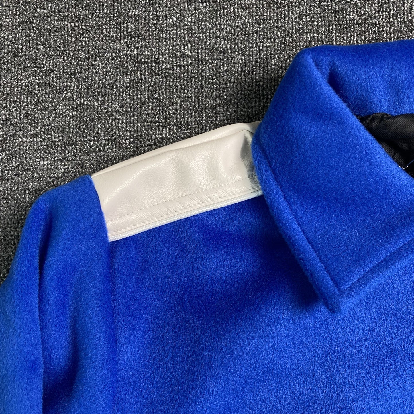 amiri-varsity-bomber-jacket-blue-7-Drip Store Argentina