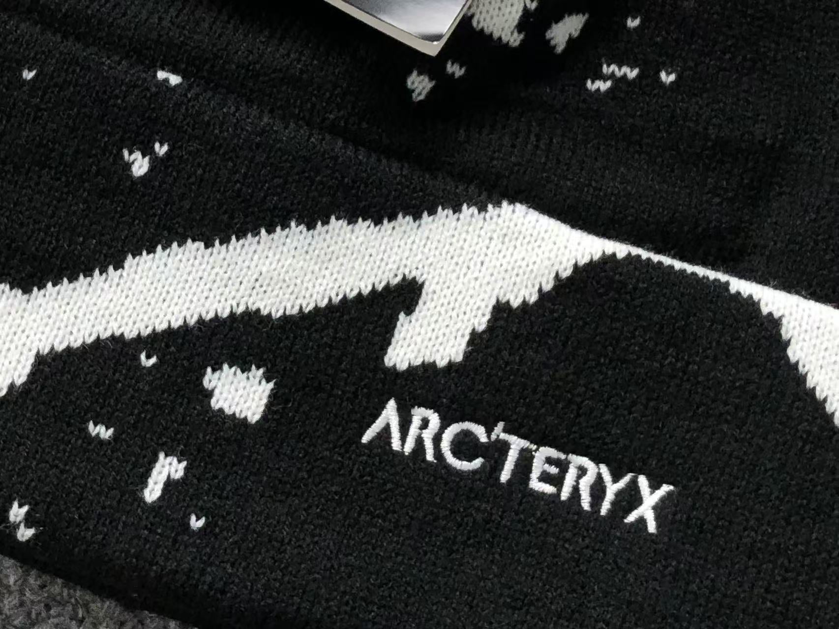 arcteryx-grotto-toque-beanie-black-2-Drip Store Argentina