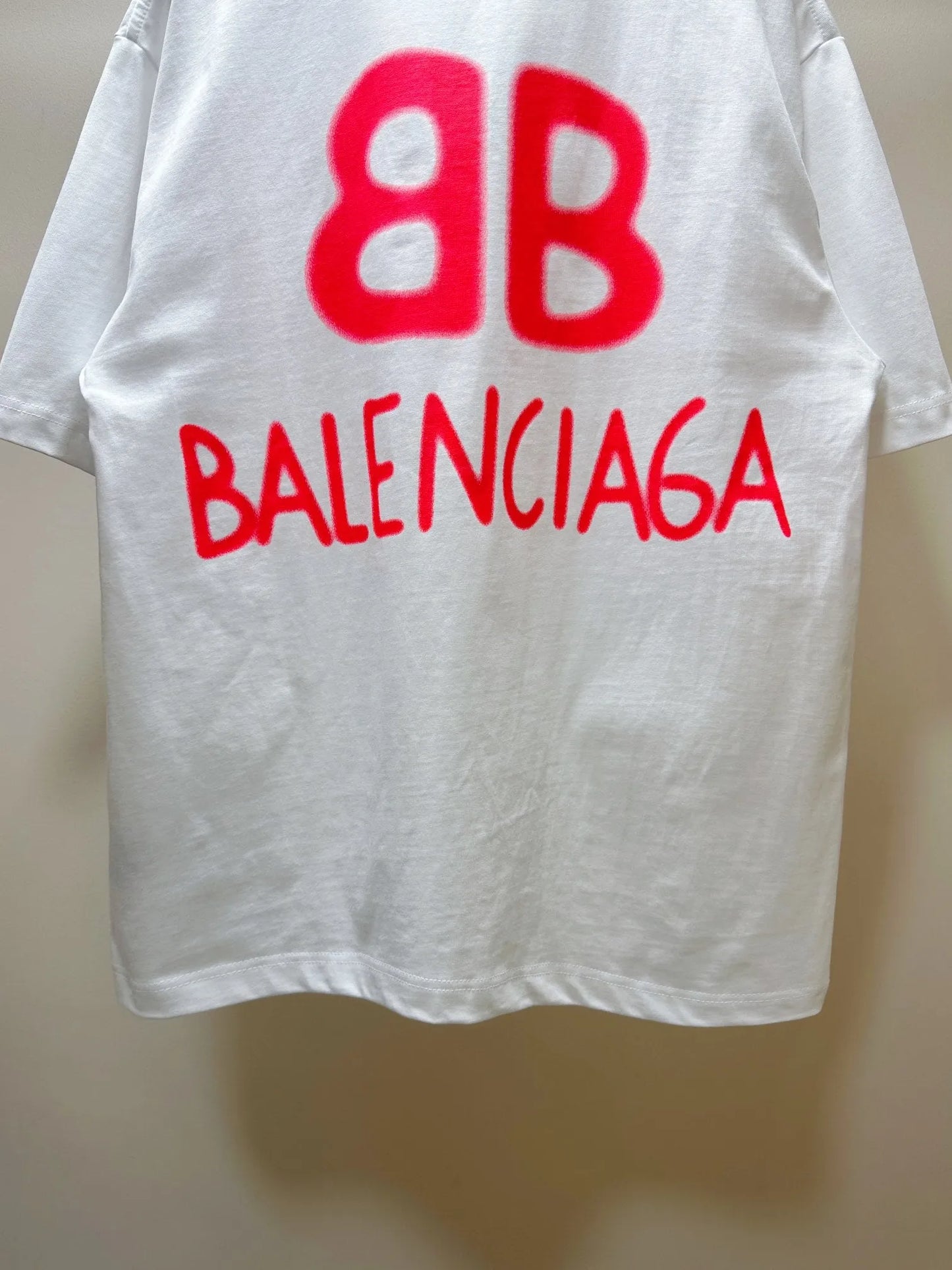 BALENCIAGA ART LOGO T-SHIRT WHITE-Drip Store Argentina