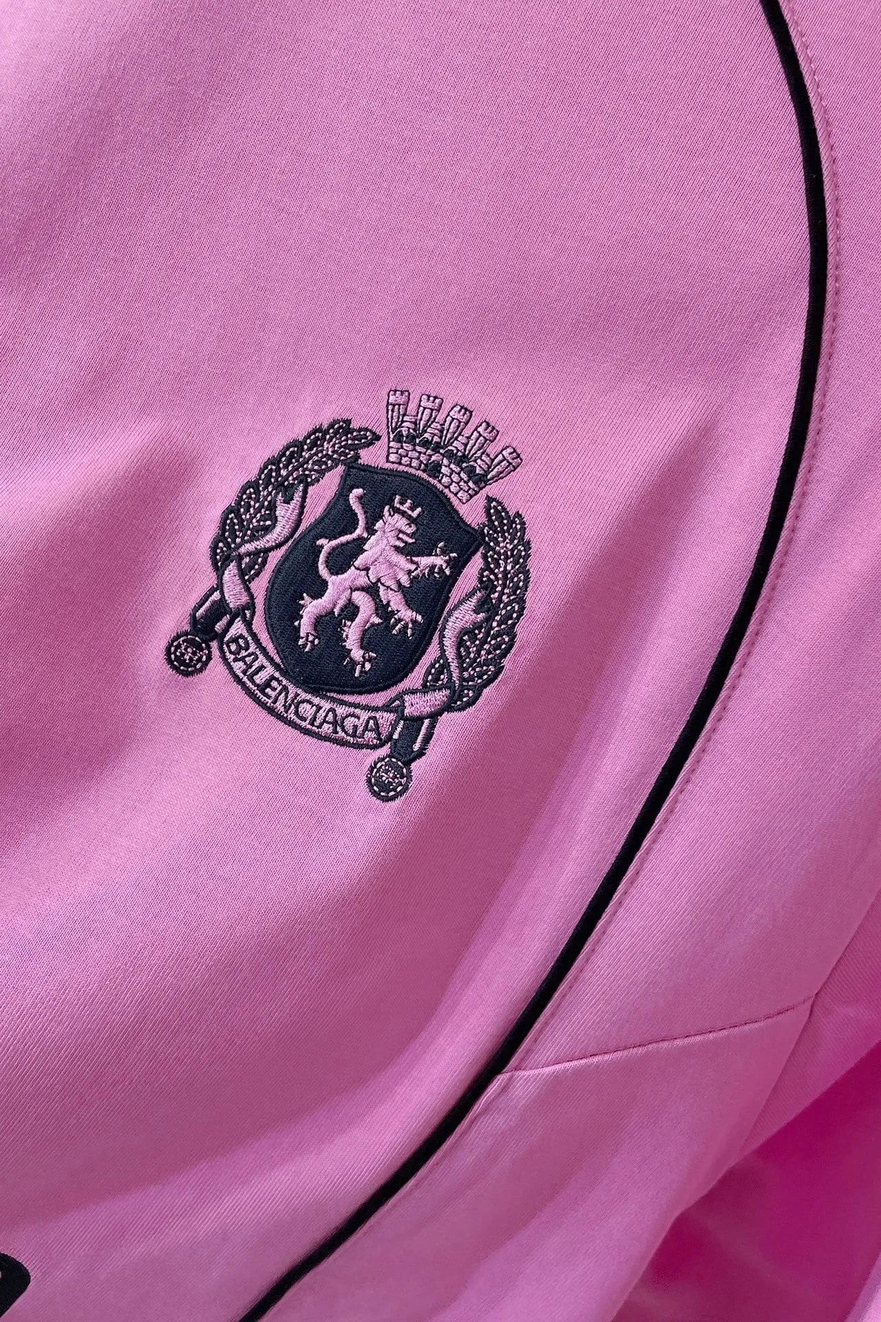 balenciaga-paris-soccer-t-shirt-pink-7-Drip Store Argentina