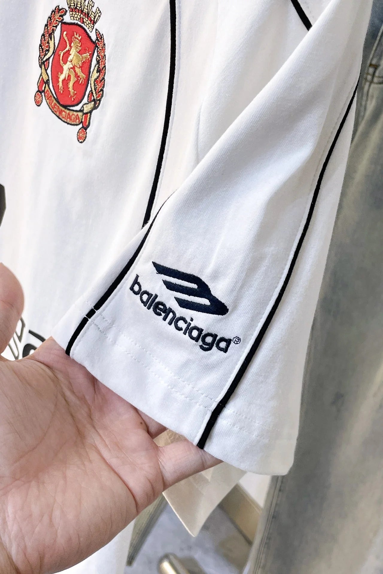 balenciaga-paris-soccer-t-shirt-white-6-Drip Store Argentina