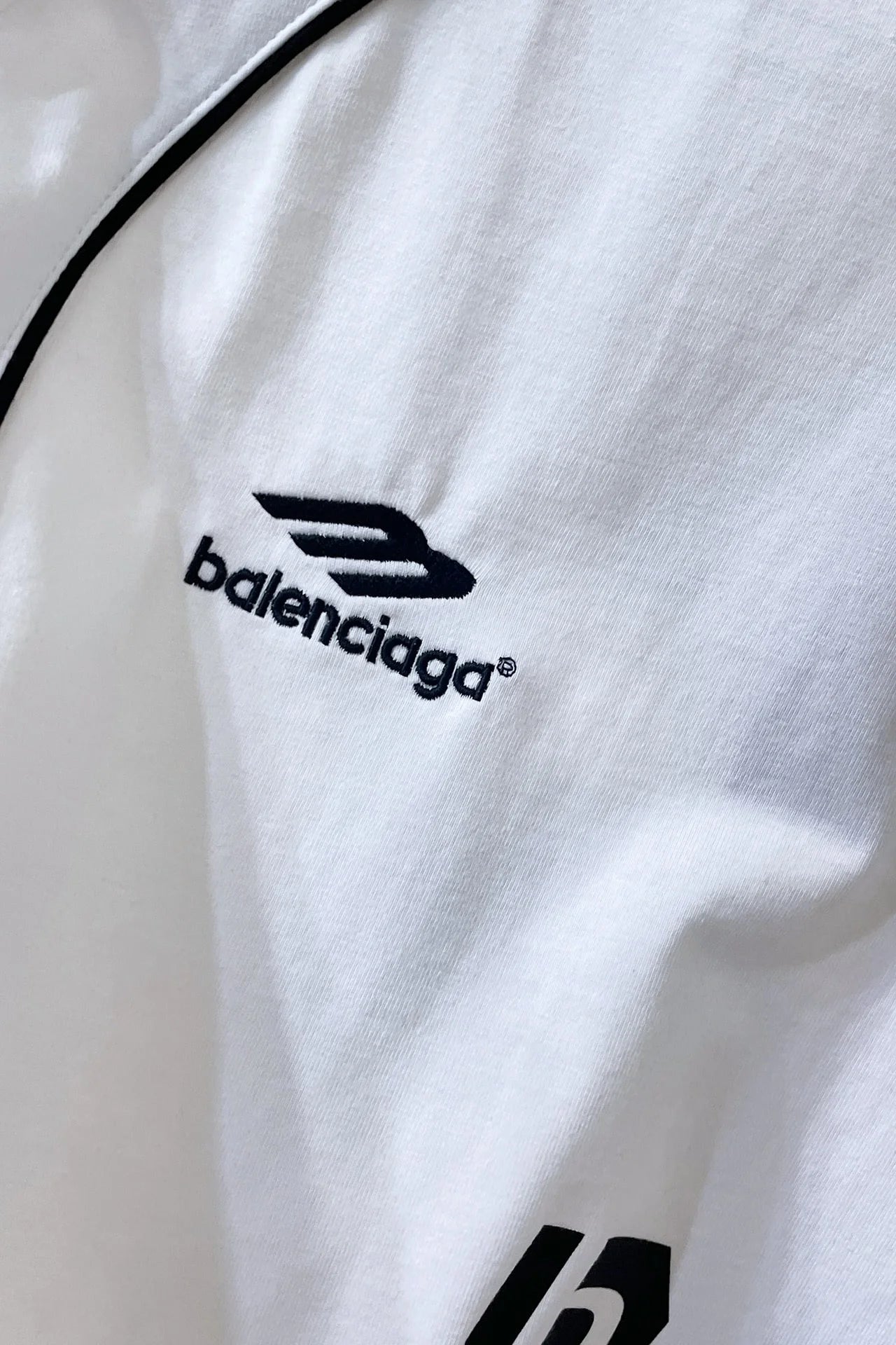 balenciaga-paris-soccer-t-shirt-white-7-Drip Store Argentina