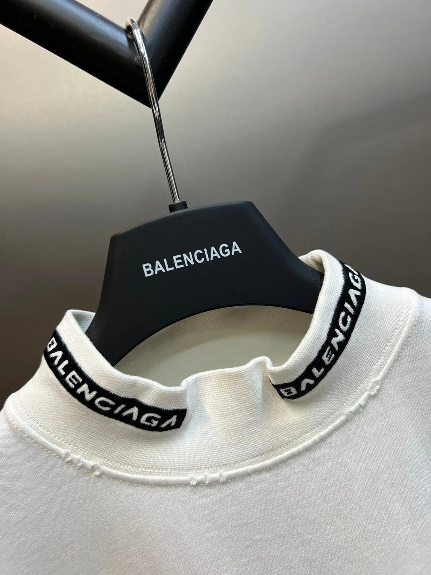 balenciaga-top-league-t-shirt-white-8-Drip Store Argentina