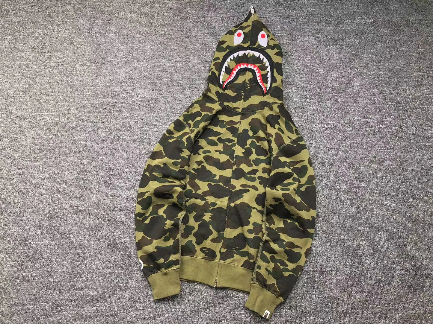 bape-1st-camo-shark-full-zip-hoodie-green-Drip Store Argentina