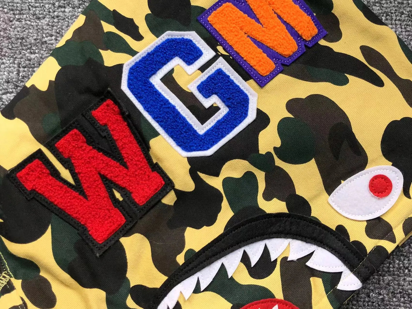 BAPE 1ST CAMO SHARK FULL ZIP HOODIE YELLOW-Drip Store Argentina