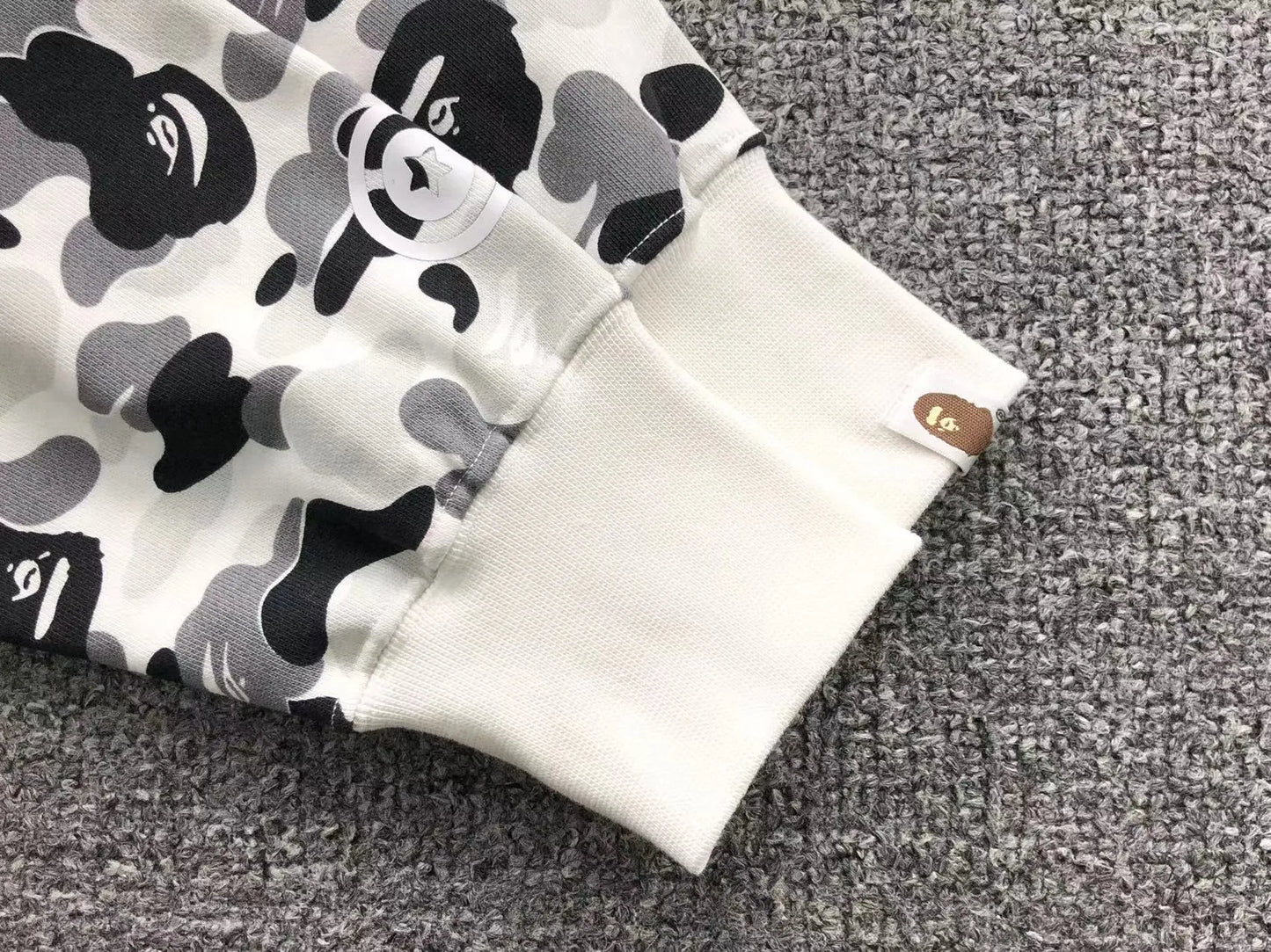 bape-abc-camo-double-shark-full-zip-hoodie-grey-15-Drip Store Argentina