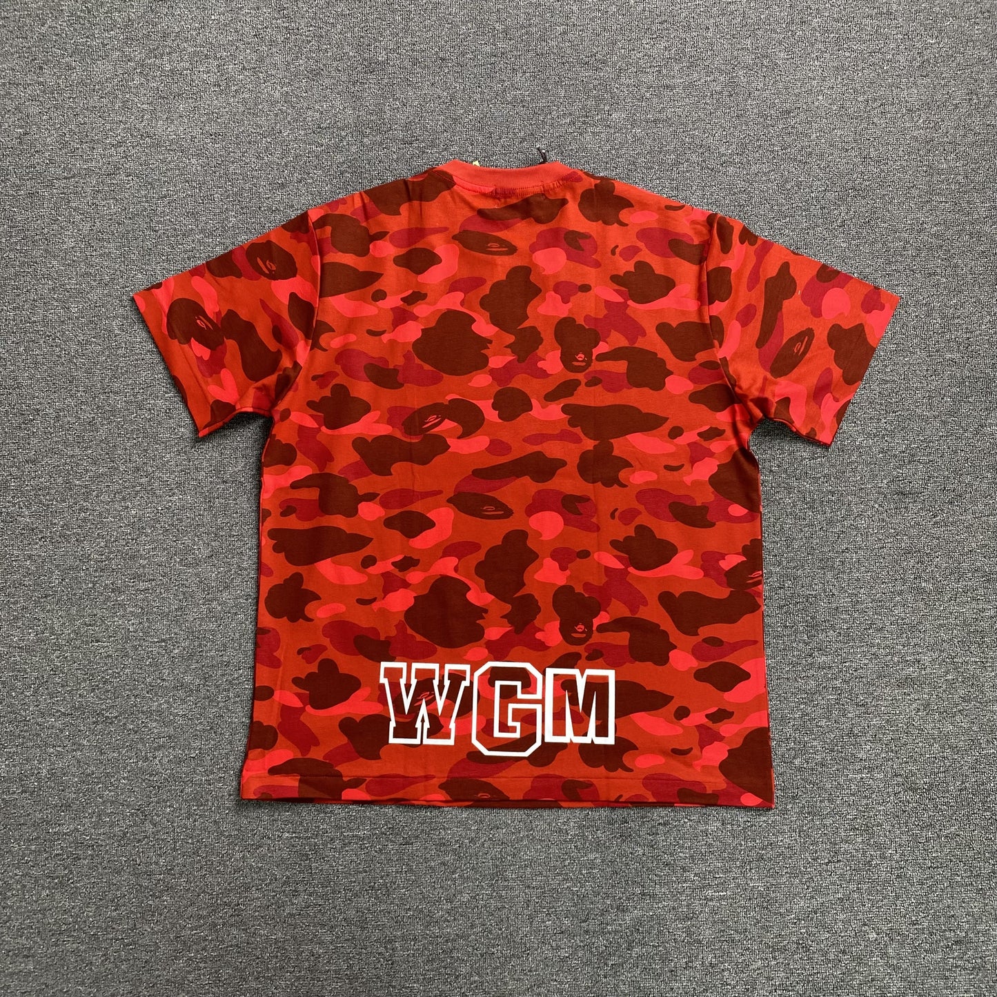 bape-abc-camo-shark-tee-red-2-Drip Store Argentina