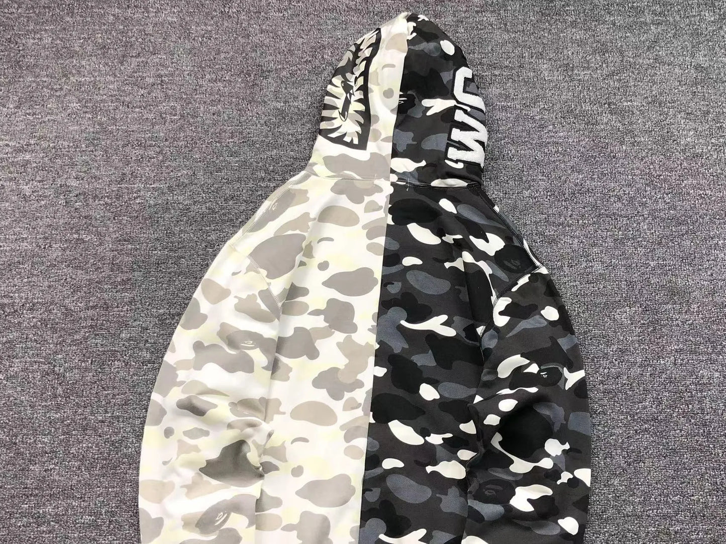 BAPE CITY CAMO HALF SHARK FULL ZIP HOODIE BLACK WHITE-Drip Store Argentina