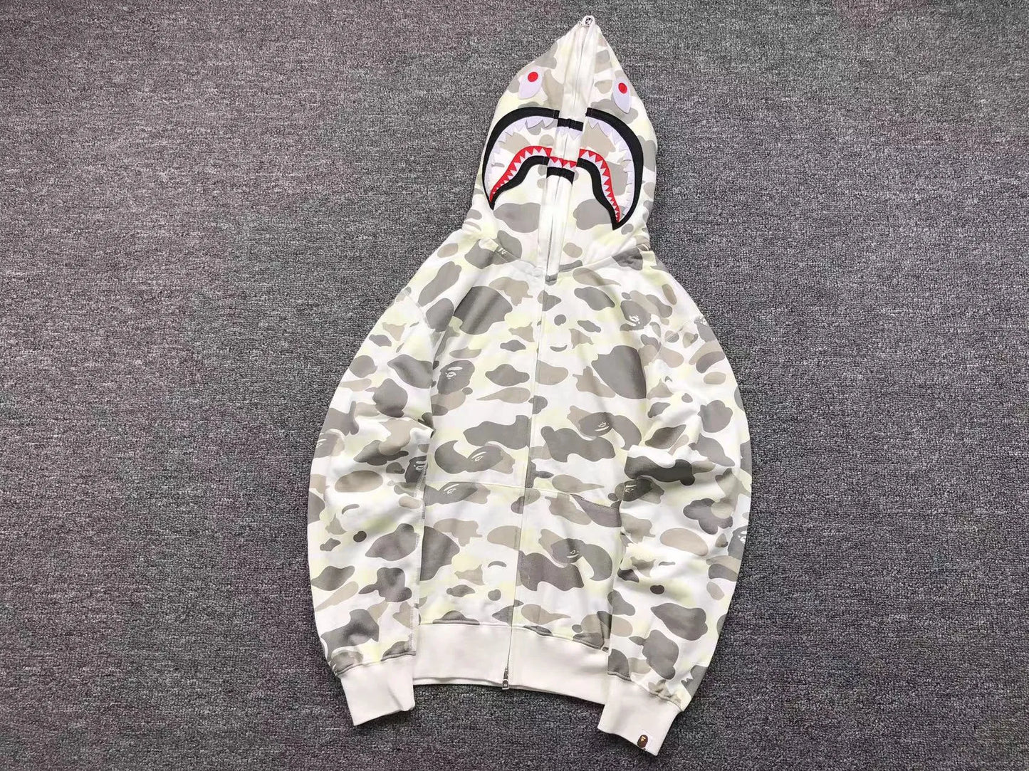 bape-city-camo-shark-wide-full-zip-double-hoodie-white-Drip Store Argentina