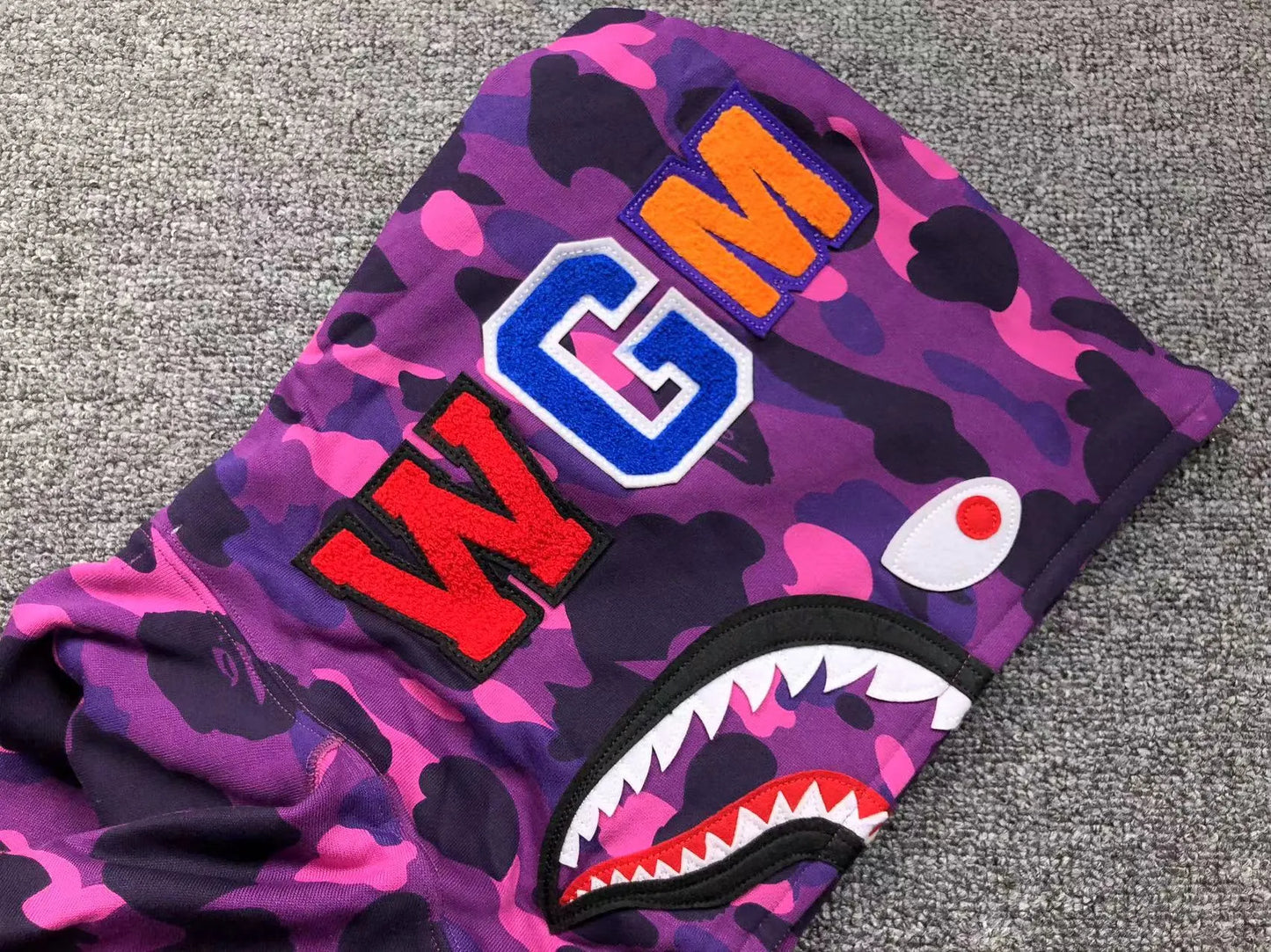 bape-color-camo-shark-full-zip-hoodie-purple-2-Drip Store Argentina