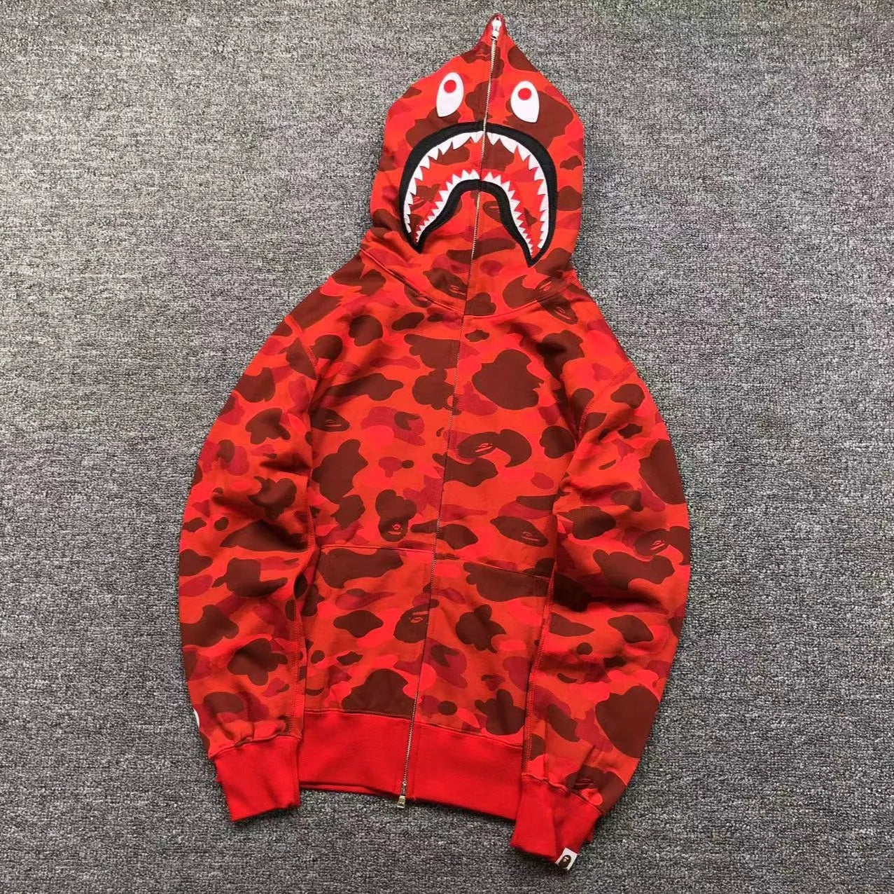 bape-color-camo-shark-full-zip-hoodie-red-Drip Store Argentina