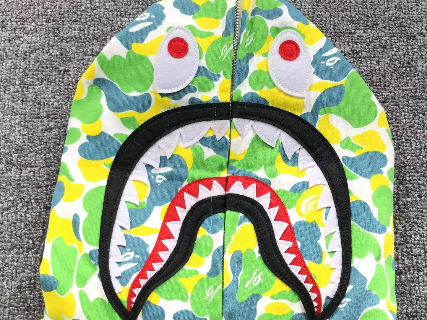 bape-shark-hk-central-limited-full-zip-hoodie-11-Drip Store Argentina