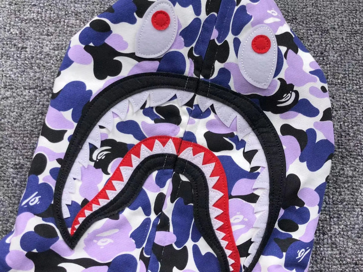 BAPE SHARK SHIZUOKA LIMITED FULL ZIP HOODIE-Drip Store Argentina