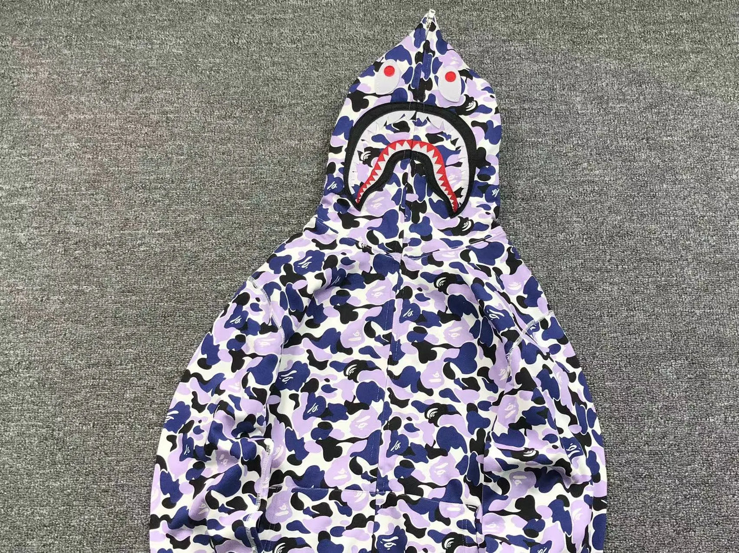 BAPE SHARK SHIZUOKA LIMITED FULL ZIP HOODIE-Drip Store Argentina