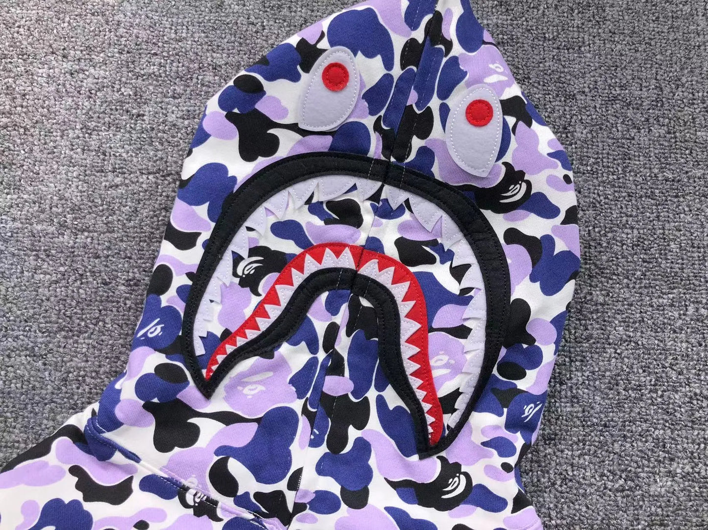 BAPE SHARK SHIZUOKA LIMITED FULL ZIP HOODIE-Drip Store Argentina