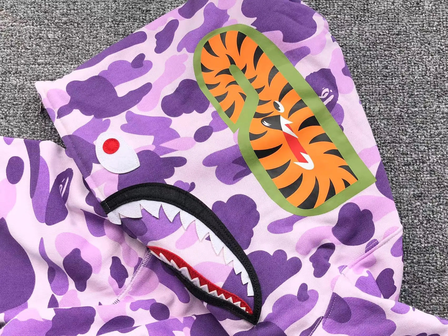 BAPE SHARK TAIPEI LIMITED FULL ZIP HOODIE PURPLE-Drip Store Argentina
