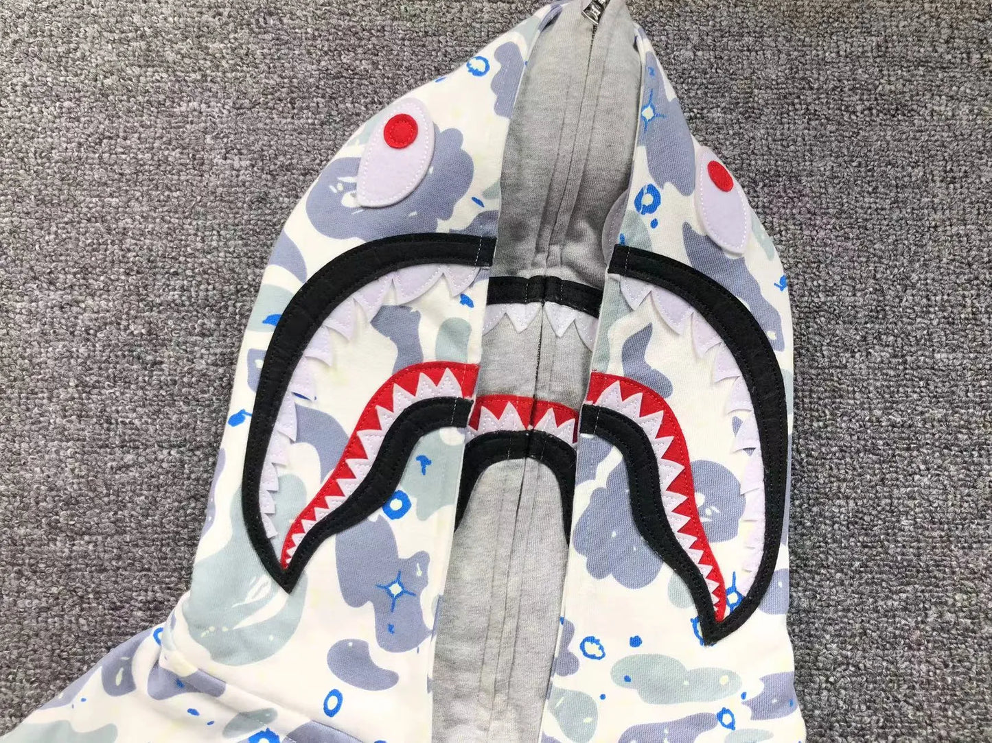 BAPE SPACE CAMO SHARK FULL ZIP DOUBLE HOODIE WHITE-Drip Store Argentina