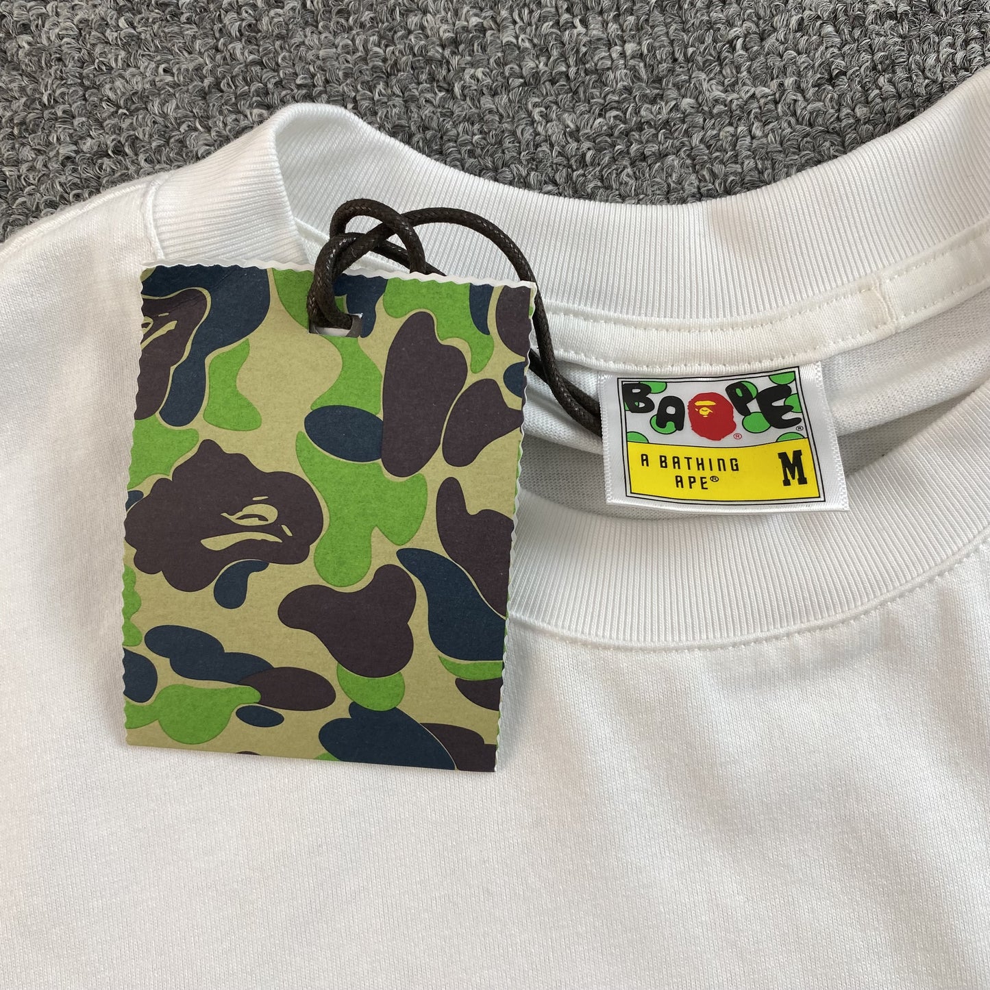 bape-woodland-camo-wgm-tee-white-5-Drip Store Argentina