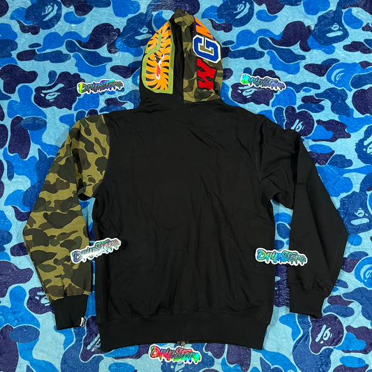 BAPE 1ST CAMO SHARK FULL ZIP HOODIE BLACK