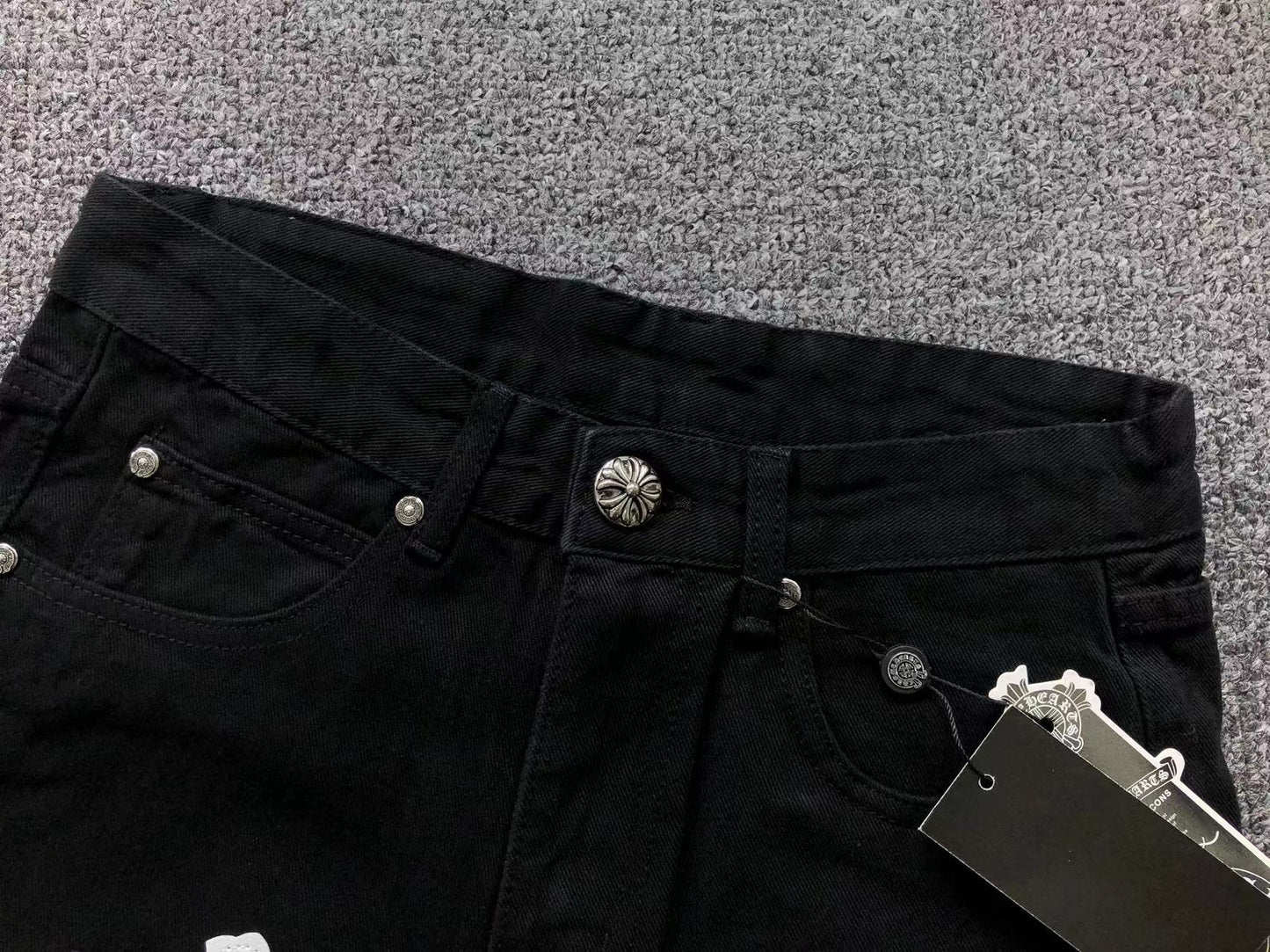 chrome-hearts-cross-patch-jeans-black-11_b54e2eaf-Drip Store Argentina