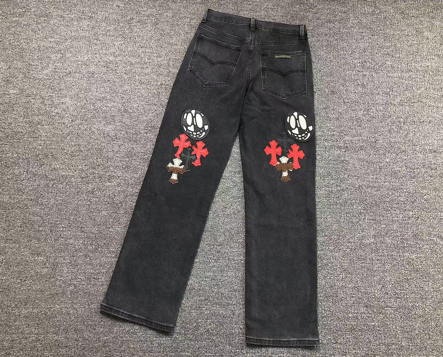 chrome-hearts-cross-patch-jeans-black-2_57697426-Drip Store Argentina
