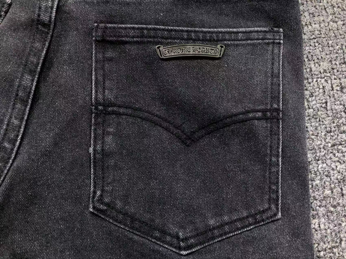 chrome-hearts-cross-patch-jeans-black-7_42715f44-Drip Store Argentina