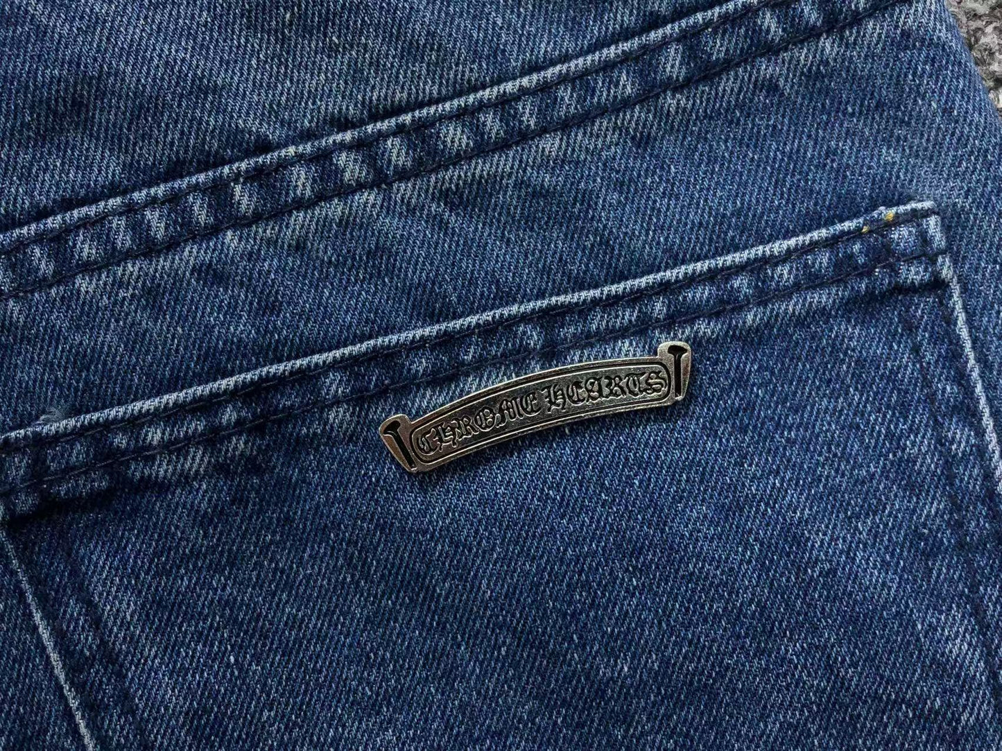 chrome-hearts-cross-patch-jeans-blue-12_4df42d41-Drip Store Argentina