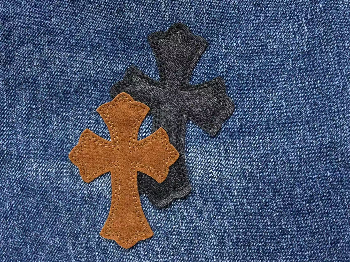 chrome-hearts-cross-patch-jeans-blue-4_c6e1fde7-Drip Store Argentina