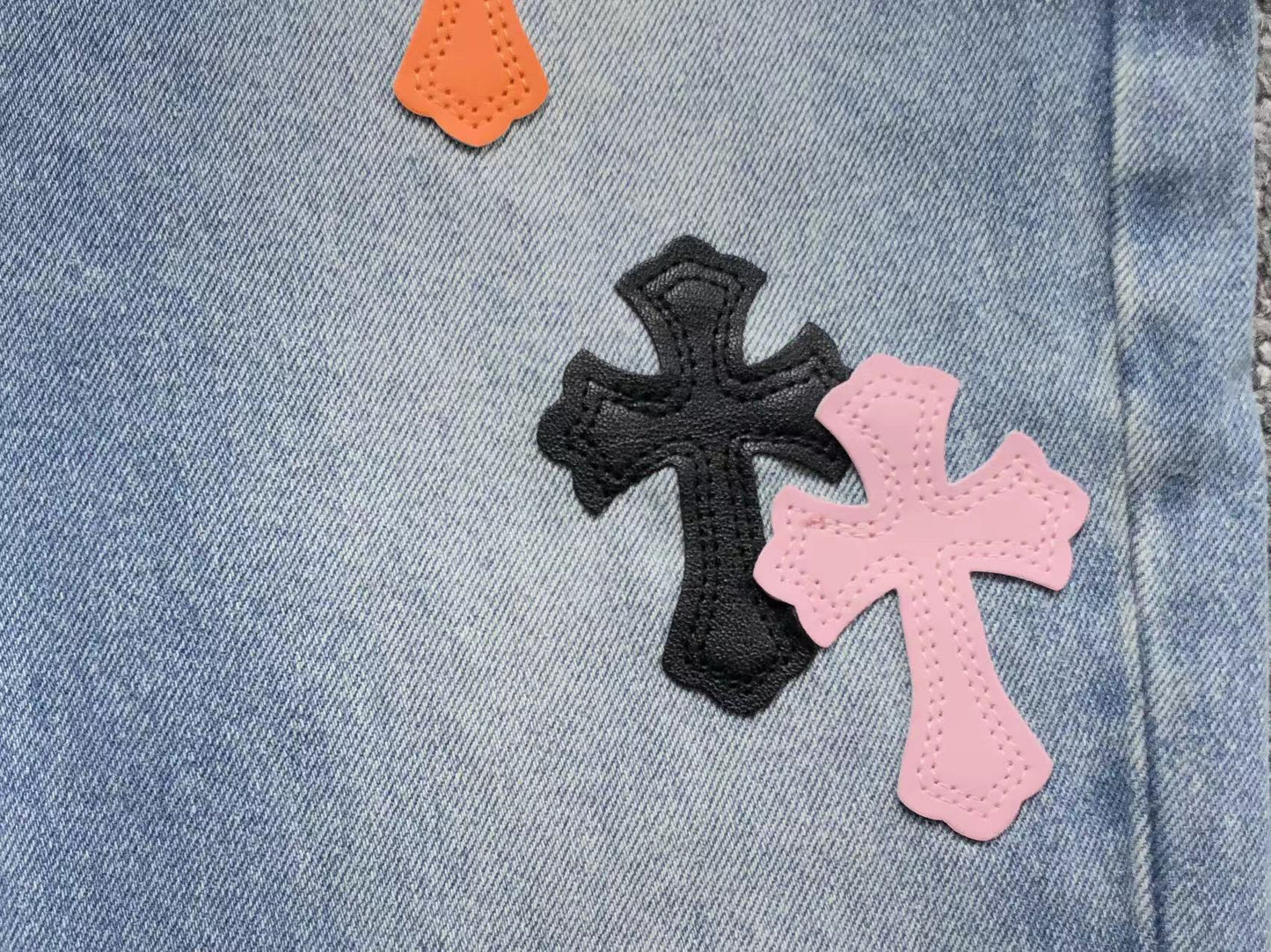 chrome-hearts-cross-patch-jeans-blue-9_99c341c6-Drip Store Argentina