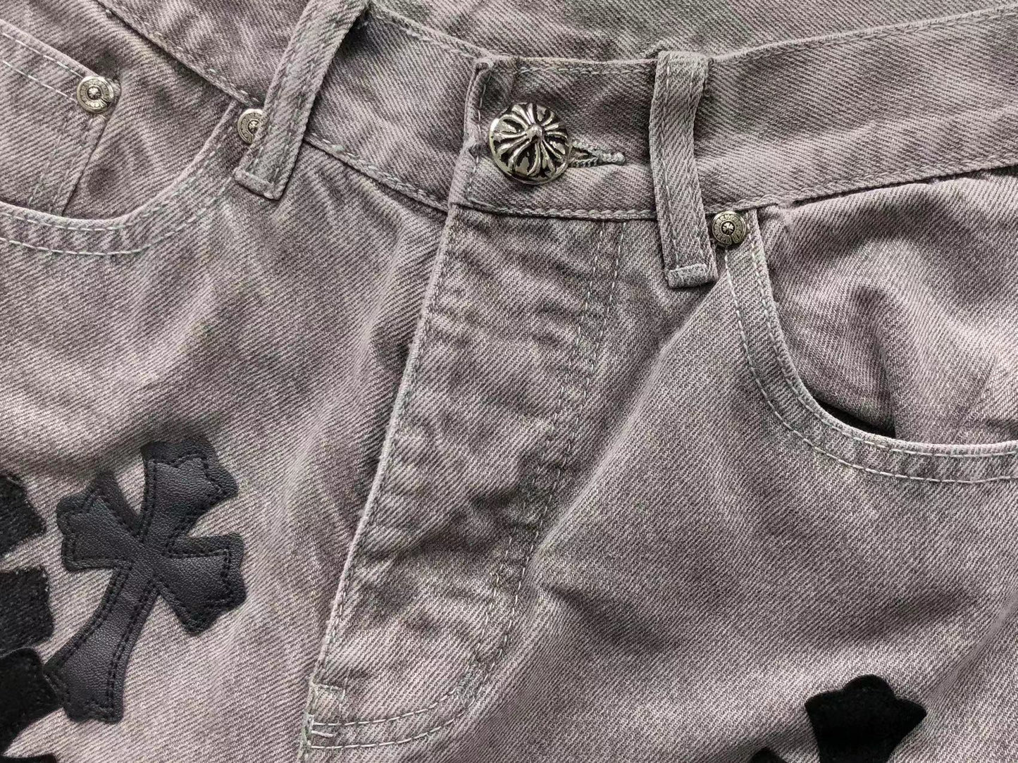 chrome-hearts-cross-patch-jeans-grey-10_4cea1155-Drip Store Argentina
