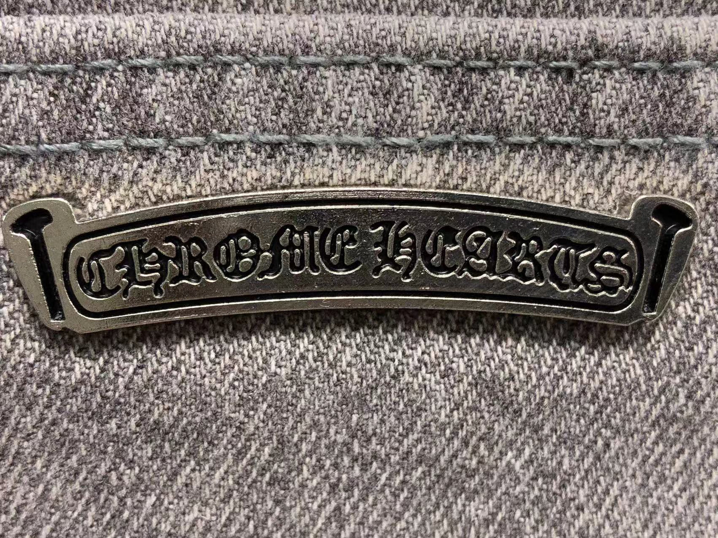 chrome-hearts-cross-patch-jeans-grey-8-Drip Store Argentina