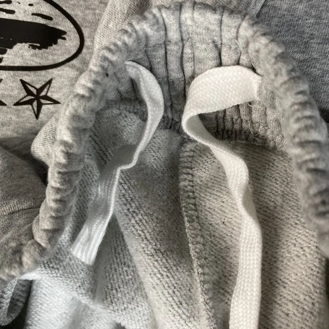corteiz-alcatraz-4-starz-sweatpant-grey-6-Drip Store Argentina