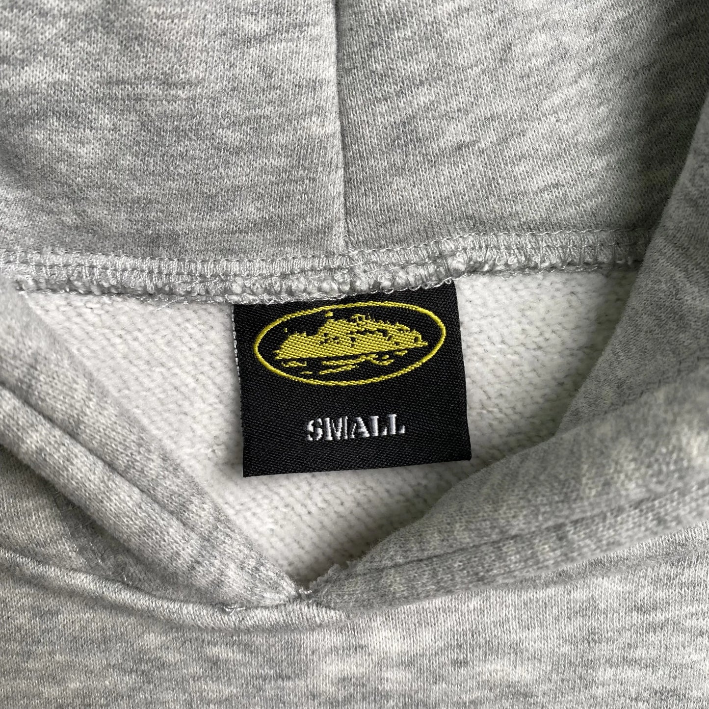 corteiz-alcatraz-hoodie-grey-4-Drip Store Argentina