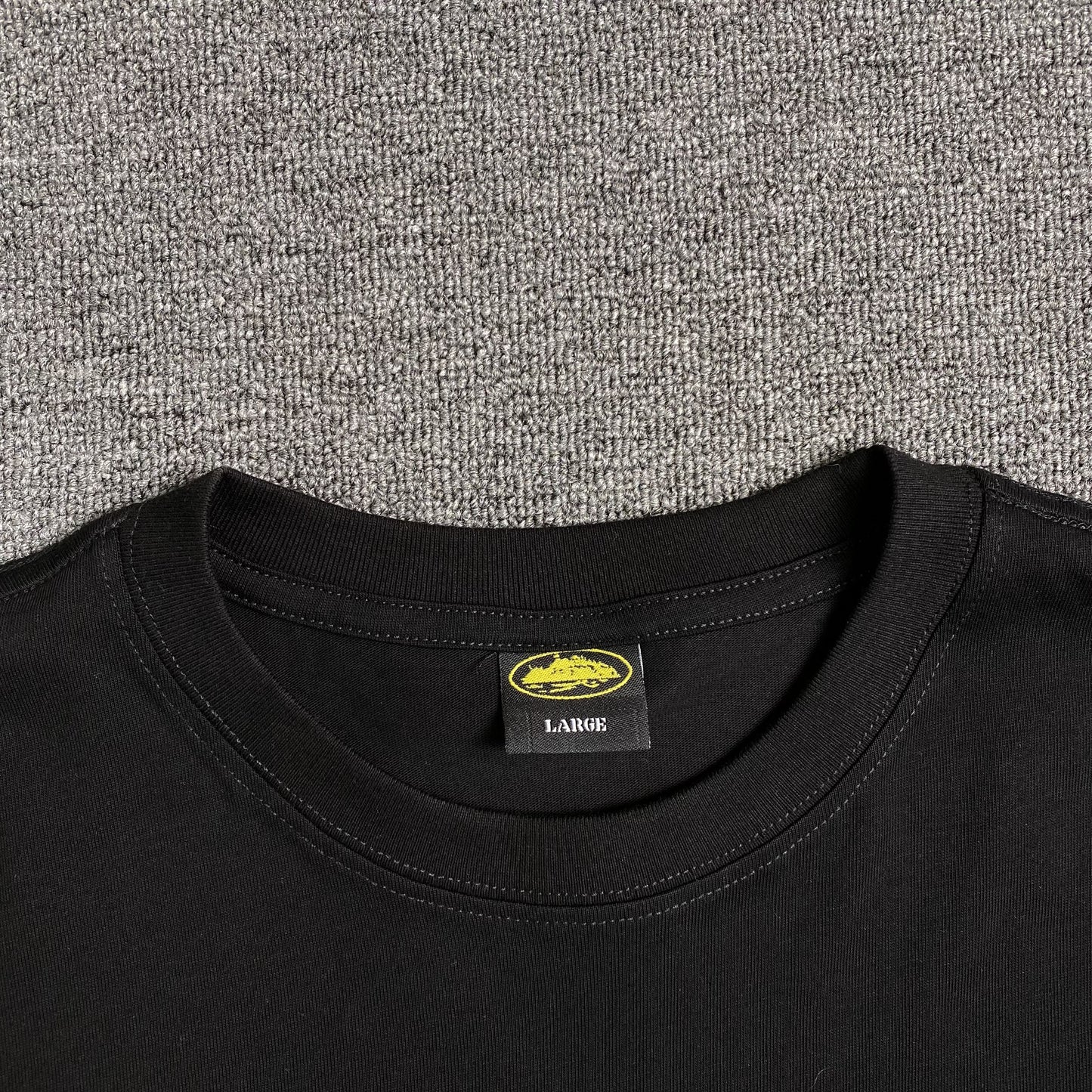 corteiz-alcatraz-rules-the-world-tee-black-3-Drip Store Argentina