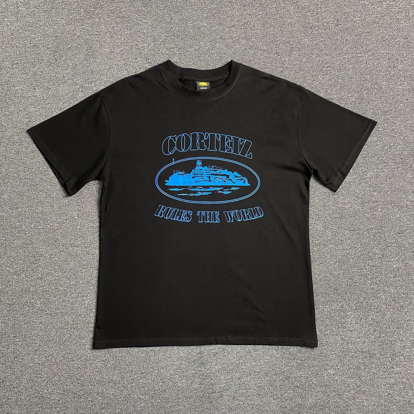 corteiz-alcatraz-rules-the-world-tee-black_28a83199-Drip Store Argentina