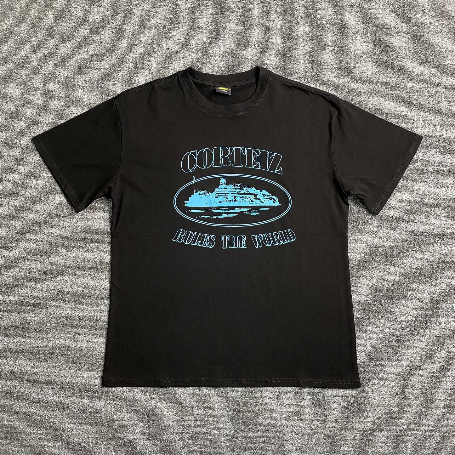 corteiz-alcatraz-rules-the-world-tee-black_57cd1418-Drip Store Argentina