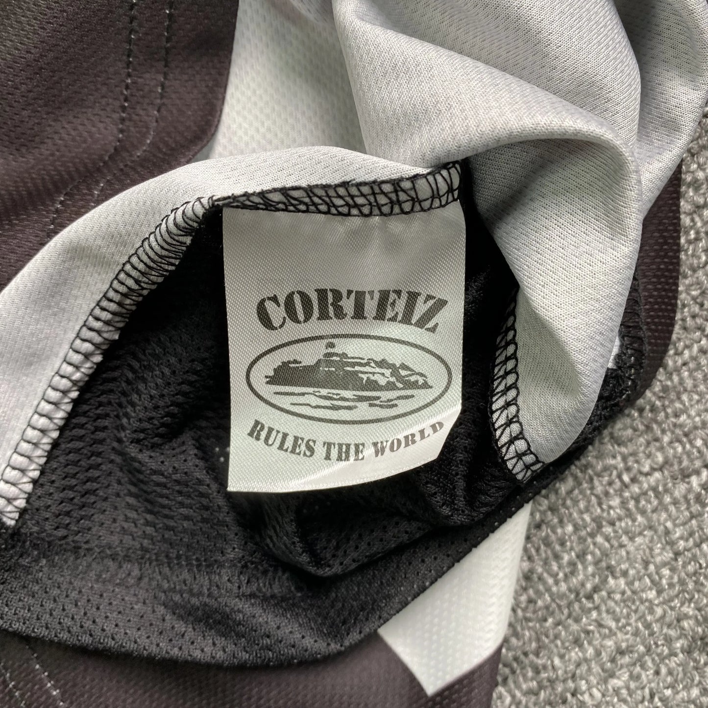 corteiz-club-rtw-football-jersey-black-8-Drip Store Argentina