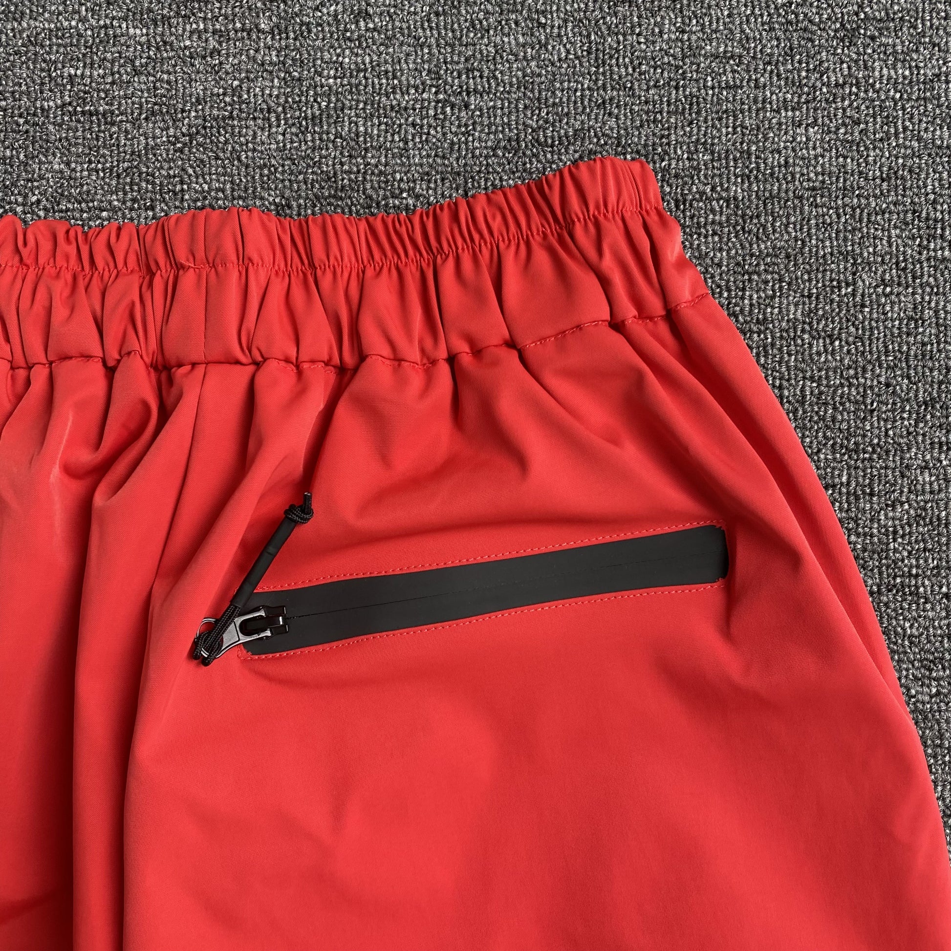 corteiz-elitework-shell-pant-red-7-Drip Store Argentina