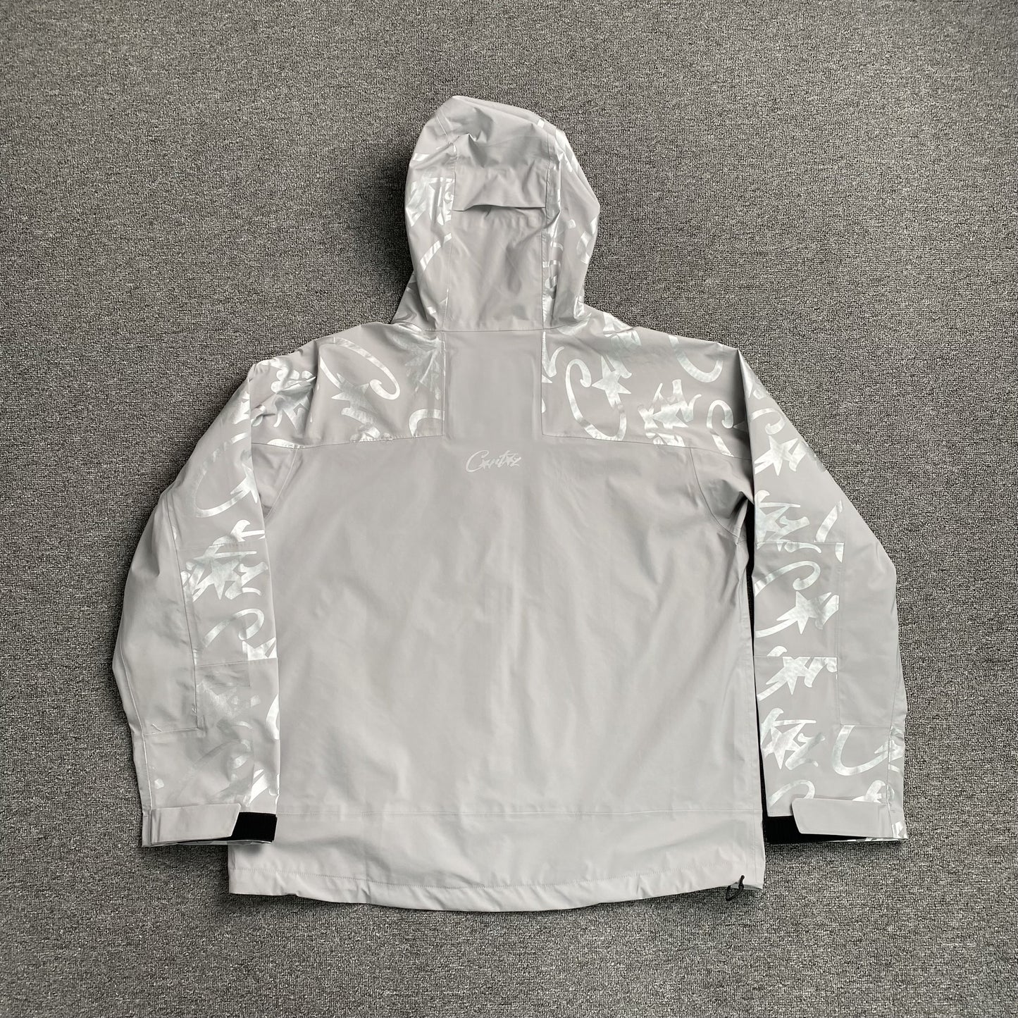 corteiz-elitework-waterproof-shell-jacket-grey-2-Drip Store Argentina