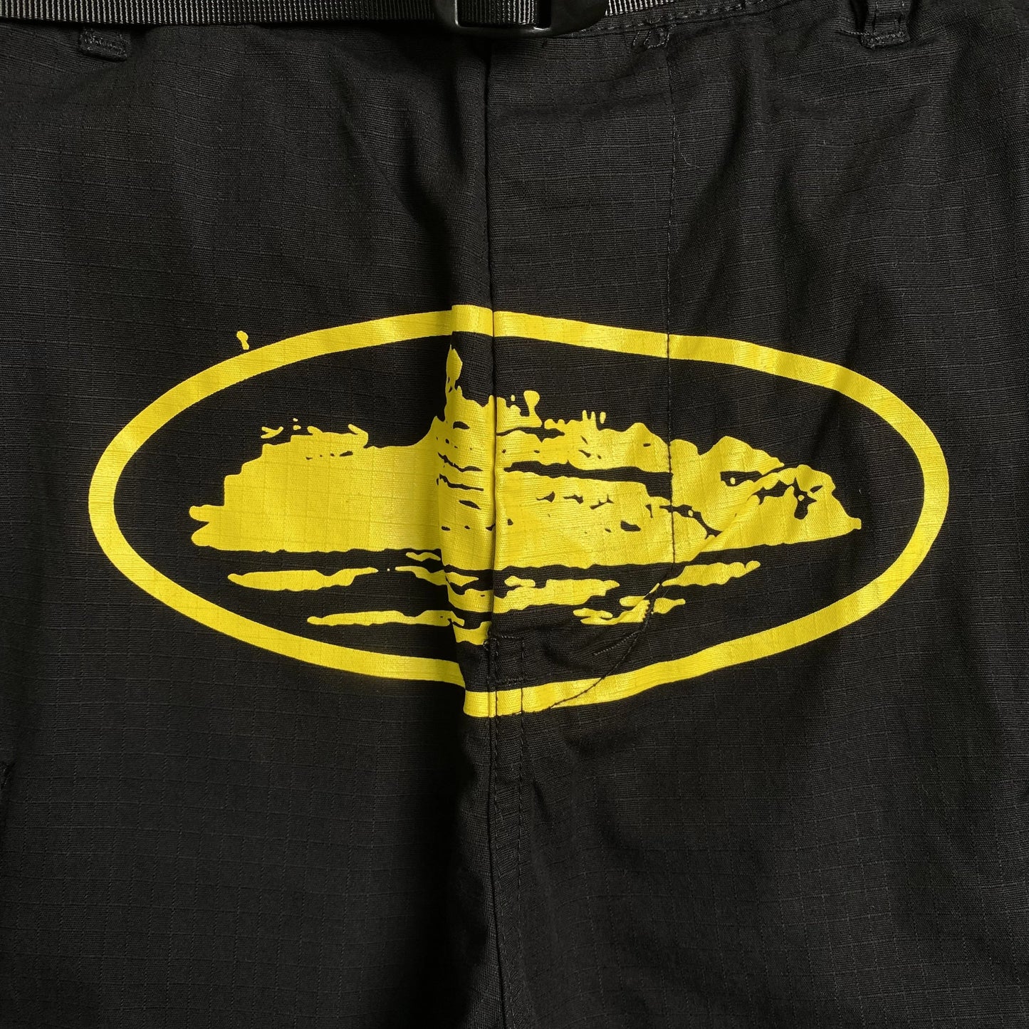 corteiz-guerillaz-cargos-blackyellow-3-Drip Store Argentina