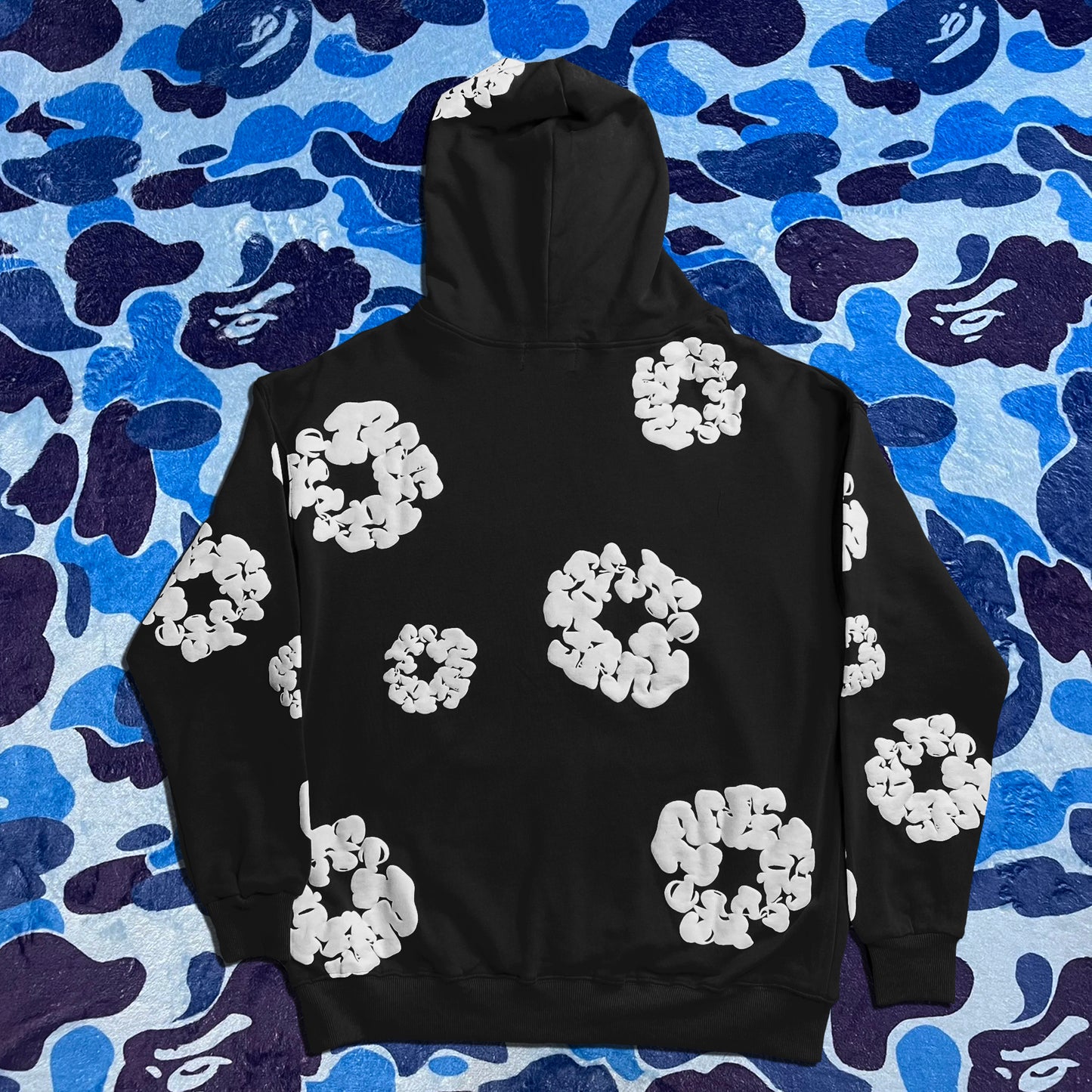 DENIM TEARS THE COTTON WREATH HOODIE BLACK-Drip Store Argentina