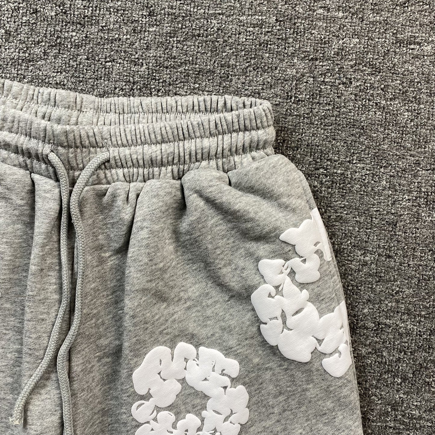 Denim Tears The Cotton Wreath Shorts Grey-Drip Store Argentina